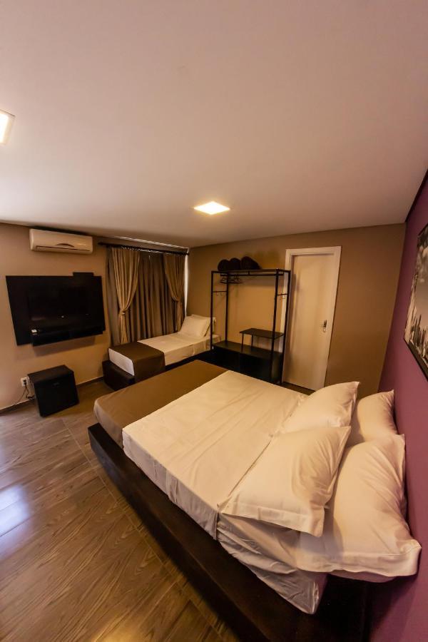 Bonabrigo Hostel & Suites Balneário Camboriú Buitenkant foto