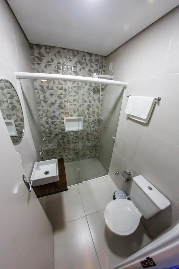 Bonabrigo Hostel & Suites Balneário Camboriú Buitenkant foto