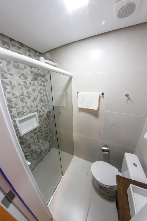 Bonabrigo Hostel & Suites Balneário Camboriú Buitenkant foto