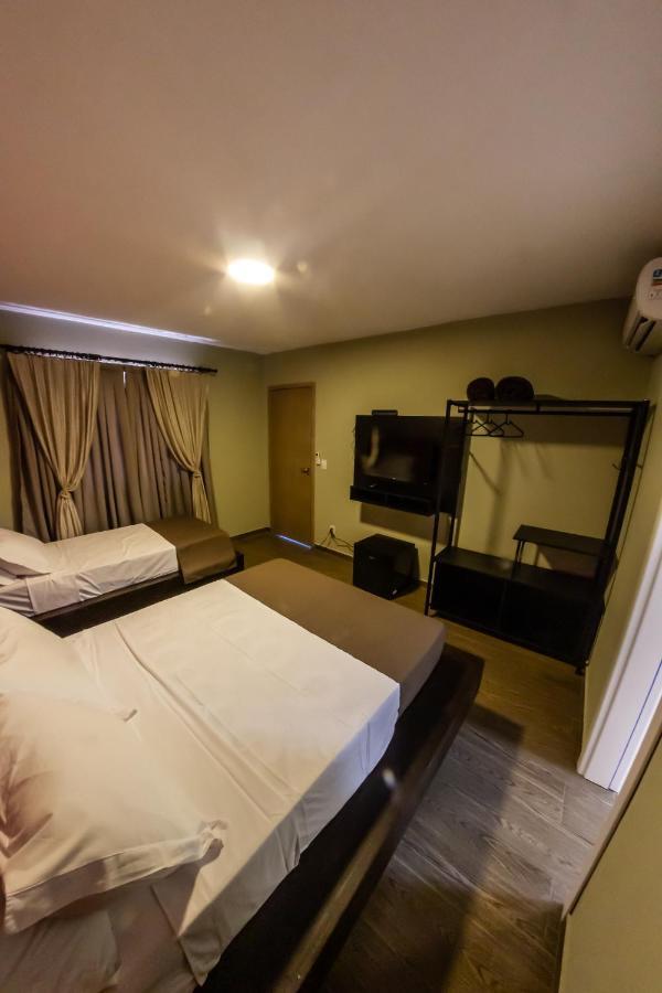 Bonabrigo Hostel & Suites Balneário Camboriú Buitenkant foto