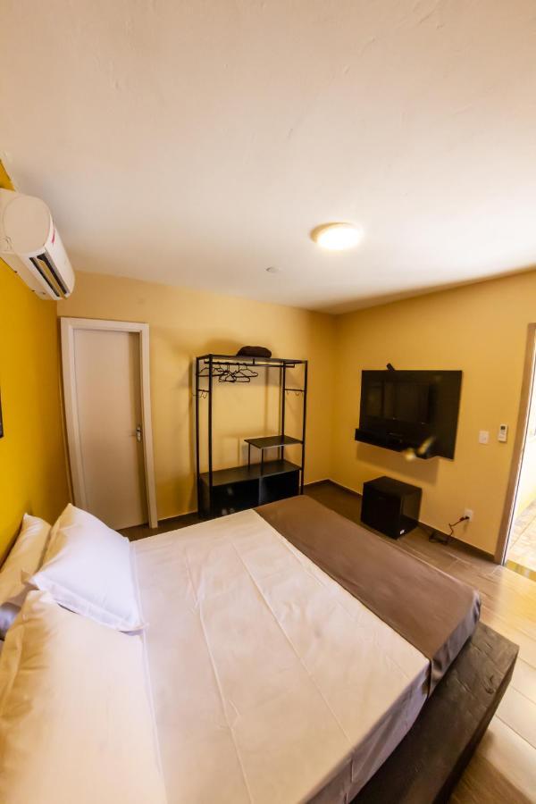 Bonabrigo Hostel & Suites Balneário Camboriú Buitenkant foto